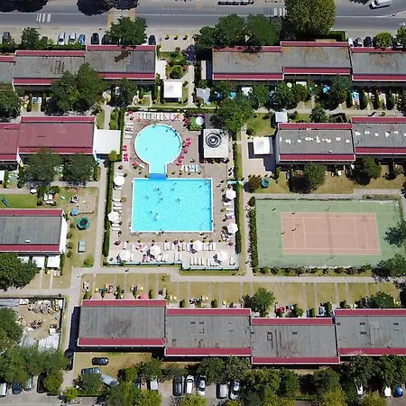 Blu Marlin Con Piscina Lido Adriano