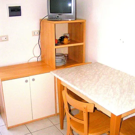Blu Marlin Con Piscina Aparthotel