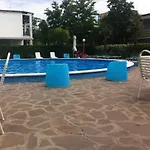 Blu Marlin Natural Free Ξενοδοχείο με διαμερίσματα Lido Adriano