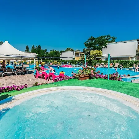 Blu Marlin Natural Free Apartmanhotel 3*