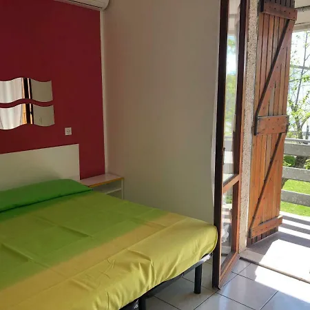 Blu Marlin Natural Free 아파트호텔 리도아드리